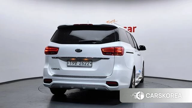 Kia The New Carnival id 4197046 из Кореи 14