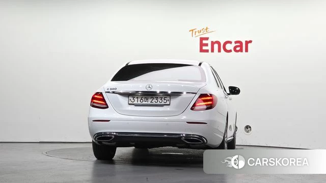 Mercedes-Benz E-Class W213 id 4764729 из Кореи 31