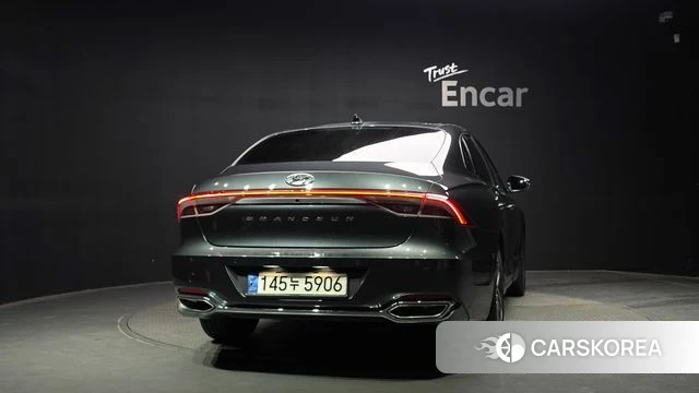 Hyundai The New Grandeur IG id 4750371 из Кореи 26