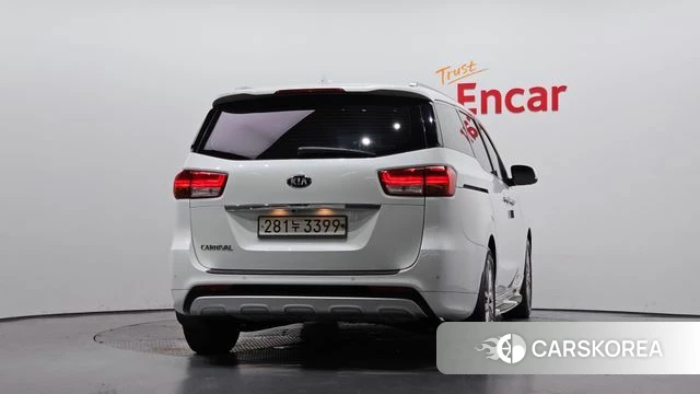 Kia All New Carnival id 4678057 из Кореи 14