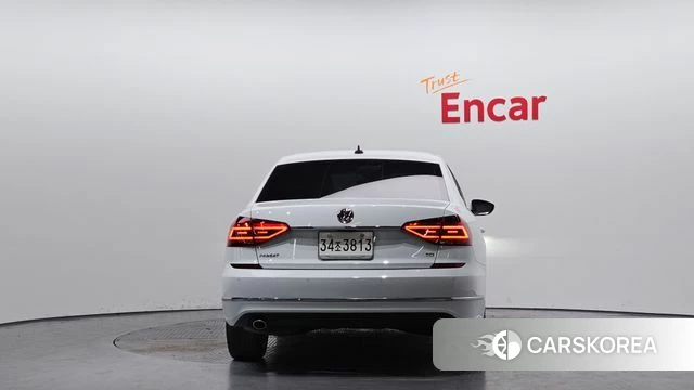 Volkswagen The New Passat id 3873635 из Кореи 14