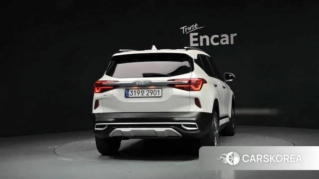 Kia Seltos id 4701897 из Кореи 14