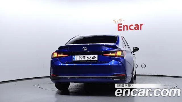 Lexus ES300h 7th generation id 2795944 из Кореи 14