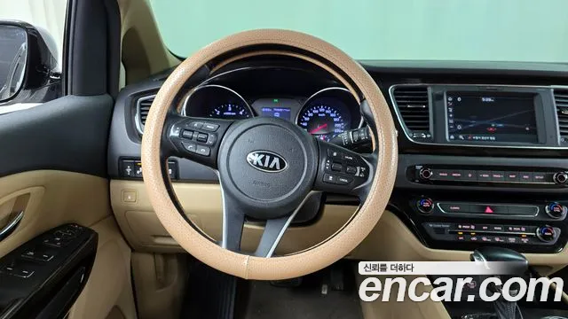 Kia The New Carnival id 2700059 из Кореи 14