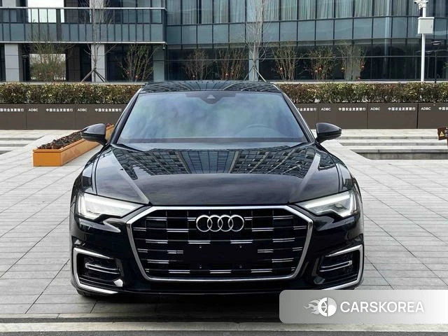 Audi A6L id 4275668 из Китая 7