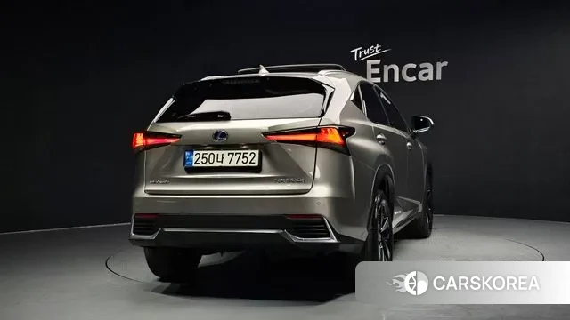 Lexus NX300h id 3504080 из Кореи 14