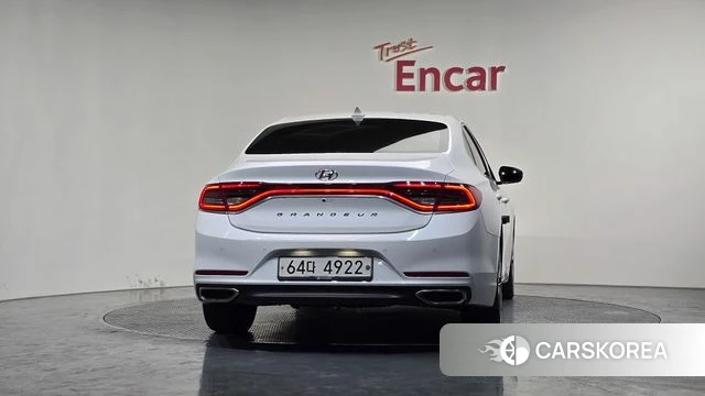 Hyundai Grandeur IG id 3801200 из Кореи 15