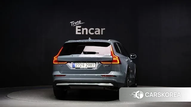 Volvo V60 Cross-Country 2nd Generation id 3388940 из Кореи 14