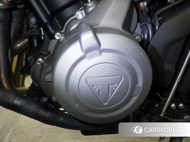 Engine photo