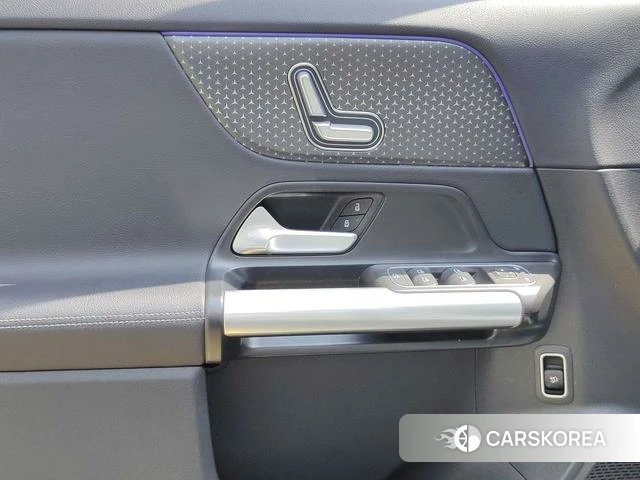 Mercedes-Benz GLA id 4256429 из Китая 14