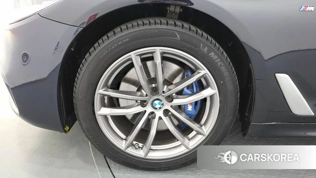 BMW 5 Series (G30) id 4339826 из Кореи 29