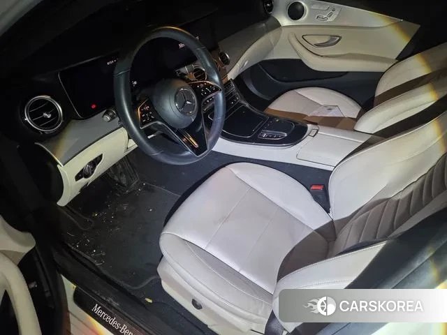 Mercedes-Benz E-Class W213 2020 Белый из Кореи, фото 4