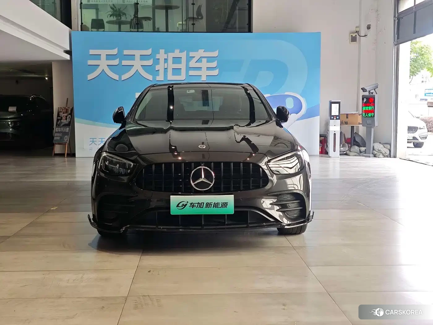 Mercedes-Benz E-Class 2022 Silver/gray из Китая, фото 4