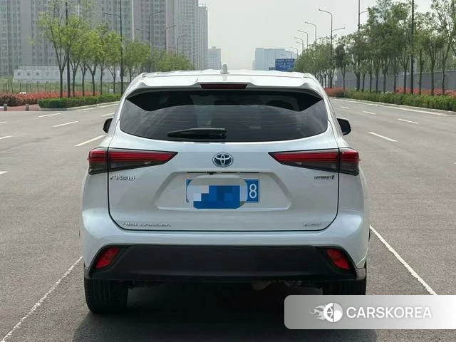 Toyota Highlander 2022 Белый из Китая, фото 4