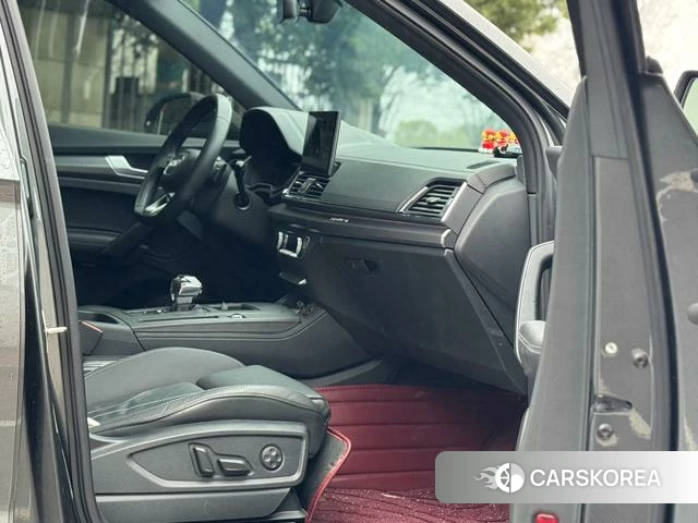 Audi Q5L id 4290238 из Китая 11