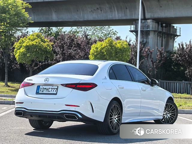 Mercedes-Benz Class C id 4272289 из Китая 10