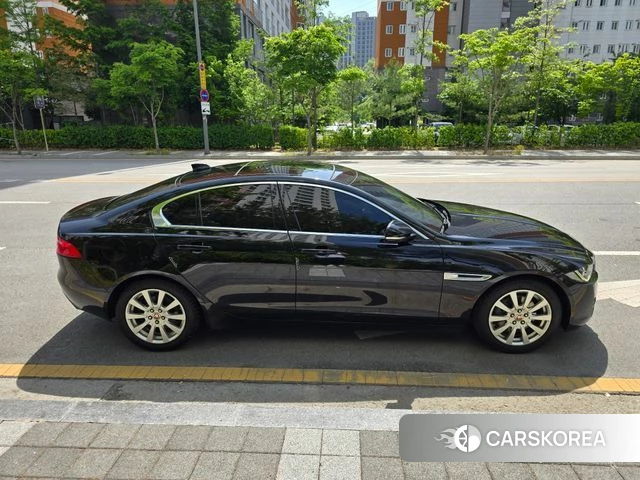Jaguar XE id 4345783 из Кореи 14