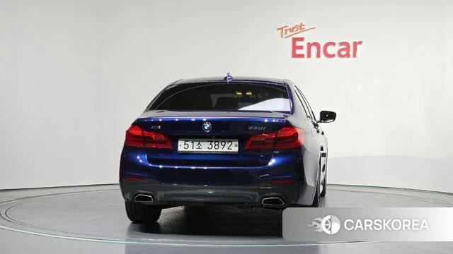 BMW 5 Series (G30) id 4397789 из Кореи 25
