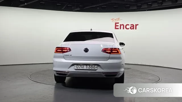 Volkswagen Passat GT (B8) id 3703895 из Кореи 14