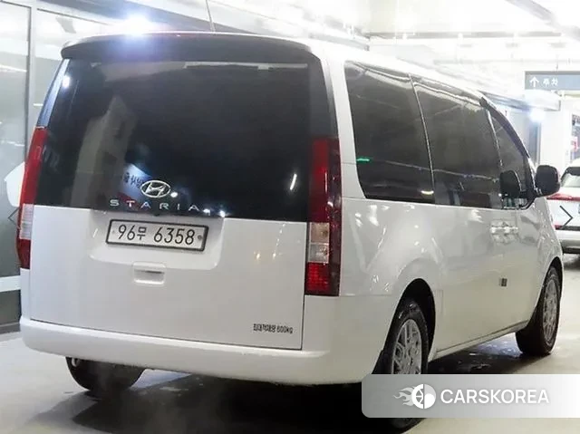 Hyundai Staria id 3759641 из Кореи 14