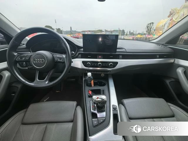 Audi A4L 2021 Темно-серый из Китая, фото 4