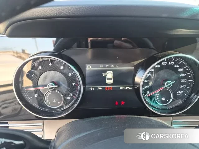 Hyundai The New Grandeur IG id 3606900 из Кореи 8