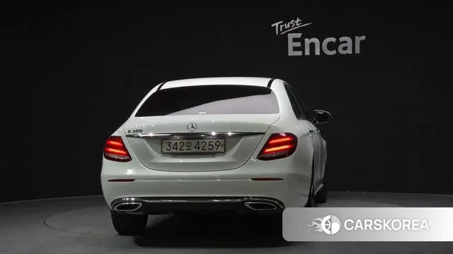 Mercedes-Benz E-Class W213 id 3753691 из Кореи 14