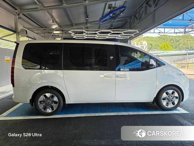 Hyundai The New Staria 2025 Белый из Кореи, фото 4