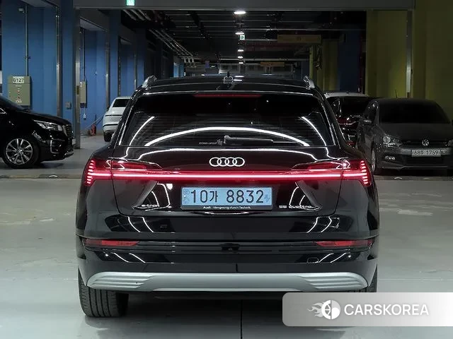 Audi e-Tron id 3367716 из Кореи 14