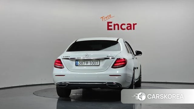 Mercedes-Benz E-Class W213 id 4435664 из Кореи 29