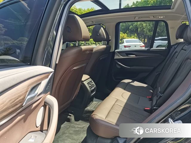 BMW X3 id 4206990 из Китая 9