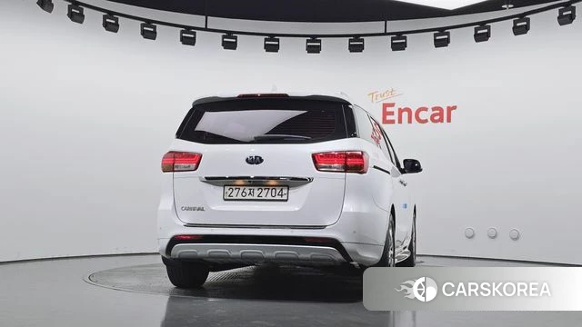 Kia All New Carnival id 4900944 из Кореи 14