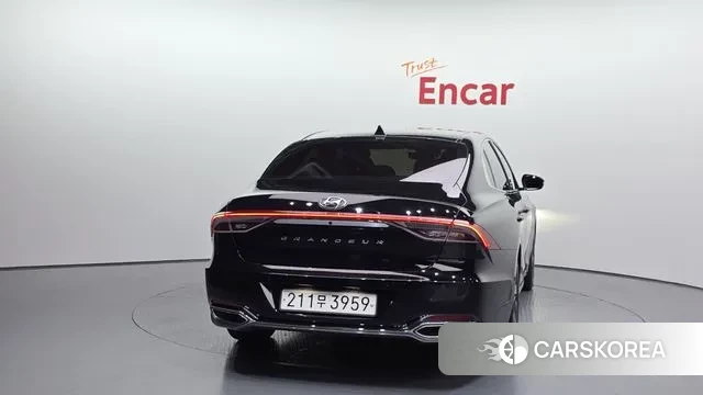 Hyundai The New Grandeur IG Hybrid id 3023670 из Кореи 14