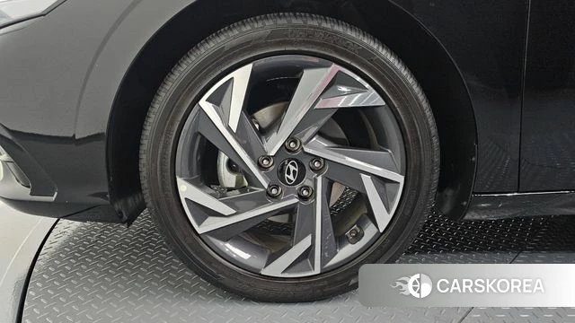 Hyundai The New Avante (CN7) id 4480205 из Кореи 27