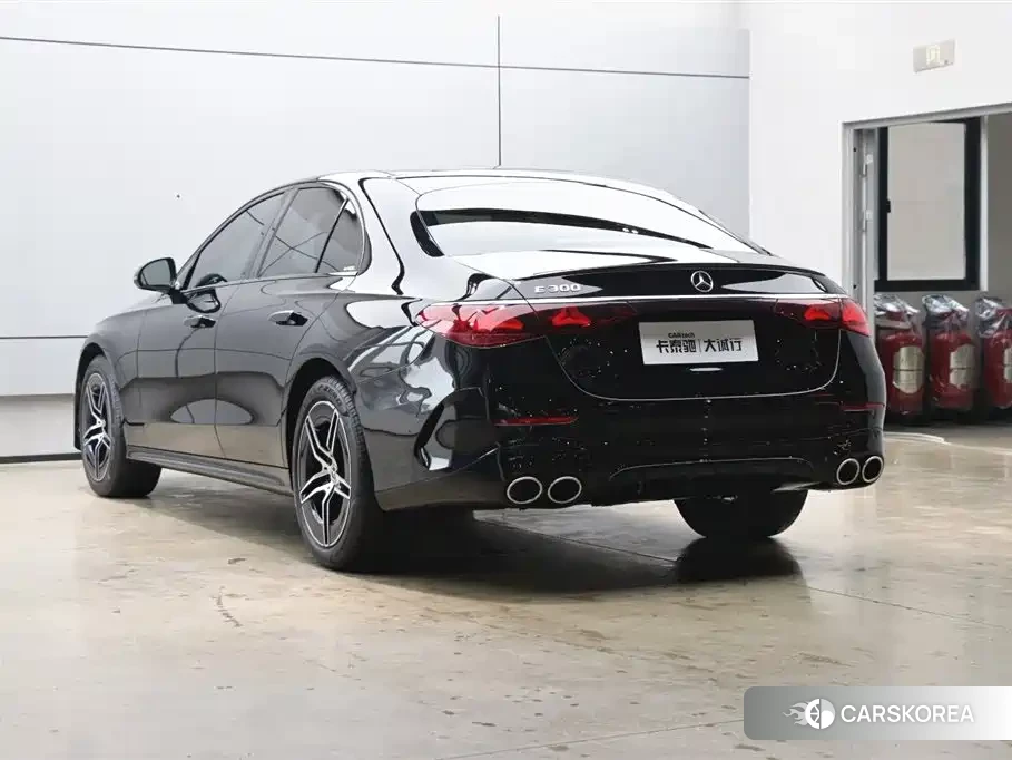 Mercedes-Benz E-Class id 4629541 из Китая 26