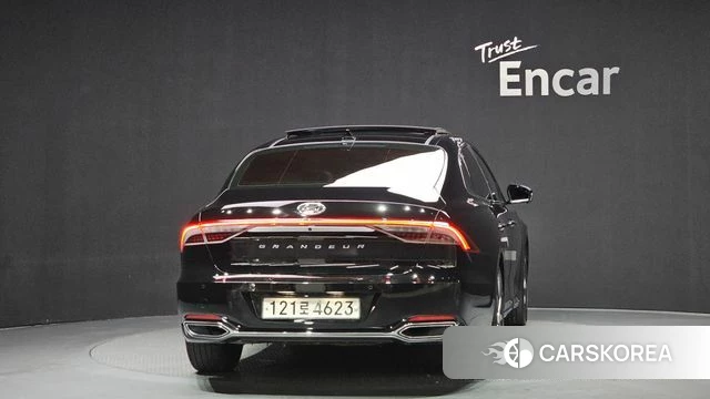 Hyundai The New Grandeur IG id 4384211 из Кореи 14