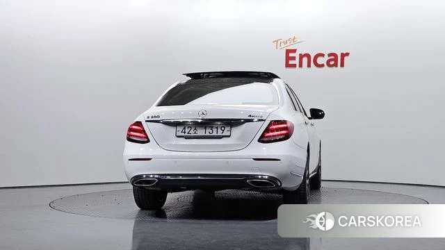 Mercedes-Benz E-Class W213 id 4269571 из Кореи 29