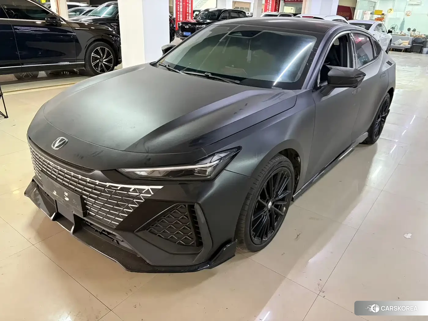 Chang'an Changan UNI-V 2022 Silver/gray из Китая, фото 5