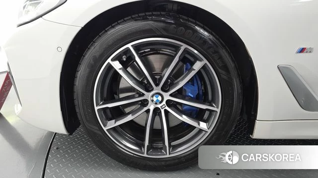 BMW 5 Series (G30) id 4768466 из Кореи 27