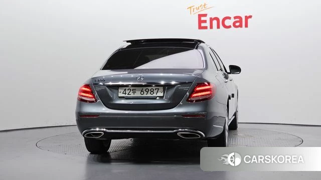 Mercedes-Benz E-Class W213 id 4520230 из Кореи 28