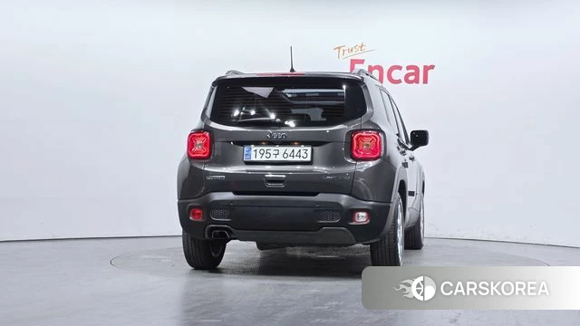 Jeep Renegade id 3899179 из Кореи 14