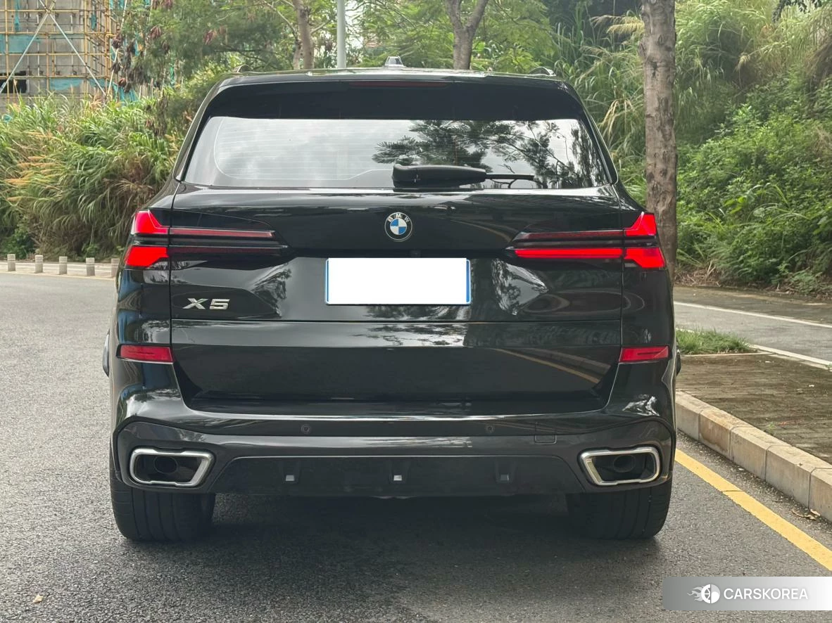 BMW X5 id 4461980 из Китая 8