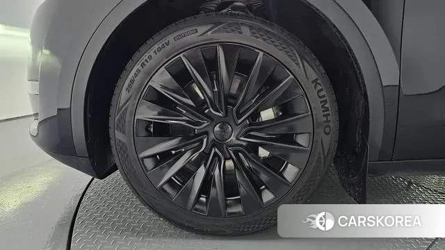 Tesla Model Y id 3347416 из Кореи 14