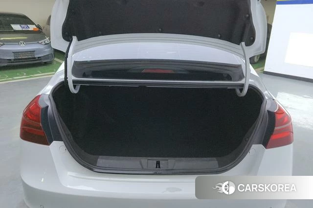 Geely Automobile Emgrand id 3803985 из Китая 11