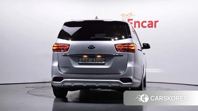 Kia The New Carnival id 3583539 из Кореи 14