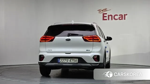 Kia The New Niro id 3735940 из Кореи 14
