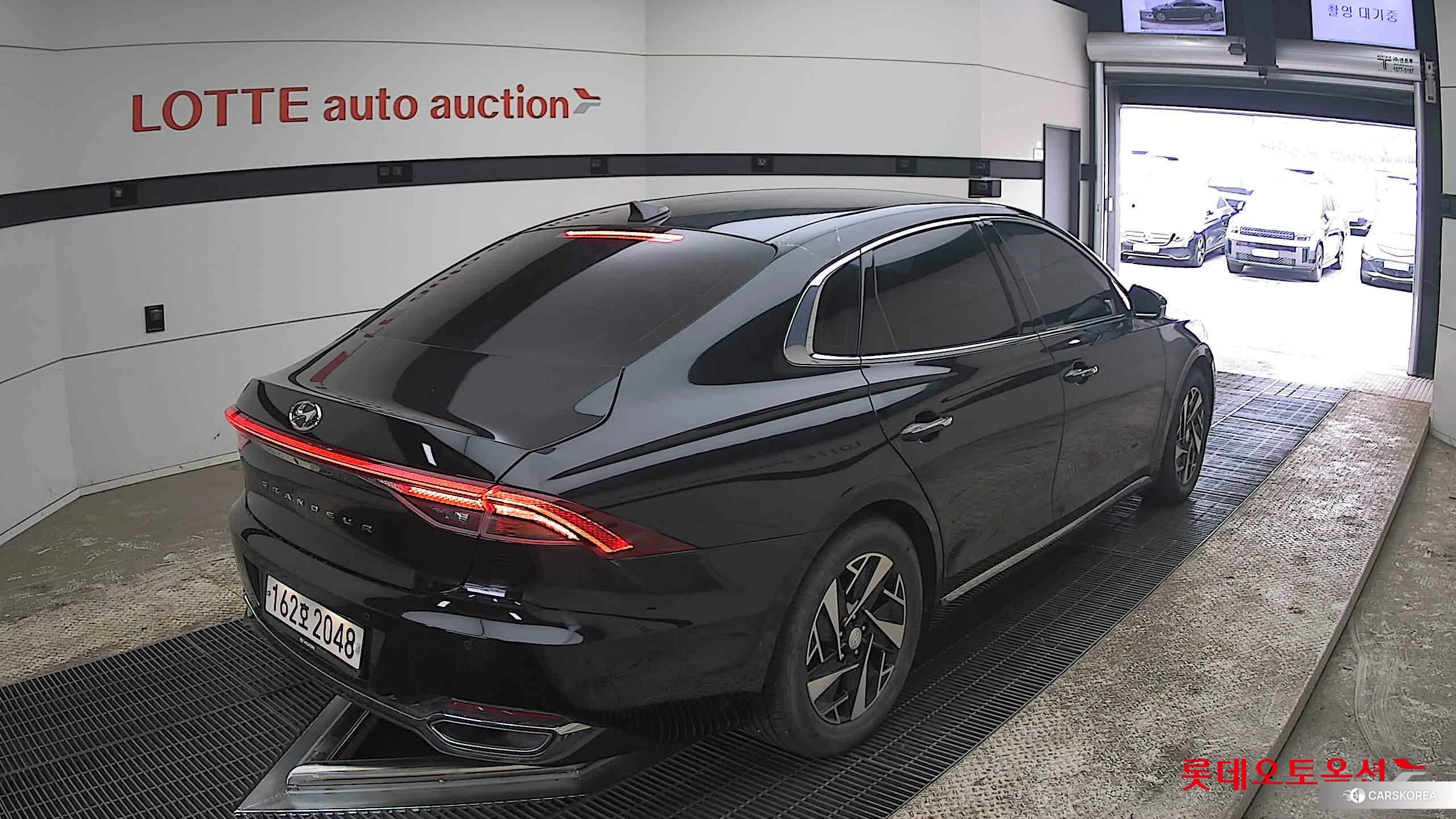 Hyundai Grandeur Hybrid id 3875810 из Кореи 30