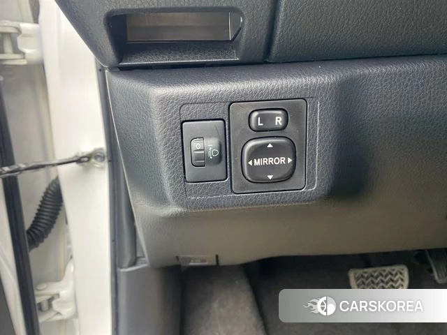 Toyota YARIS L Zhixuan id 4297814 из Китая 24