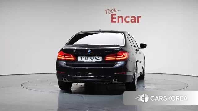 BMW 5 Series (G30) id 2981495 из Кореи 14