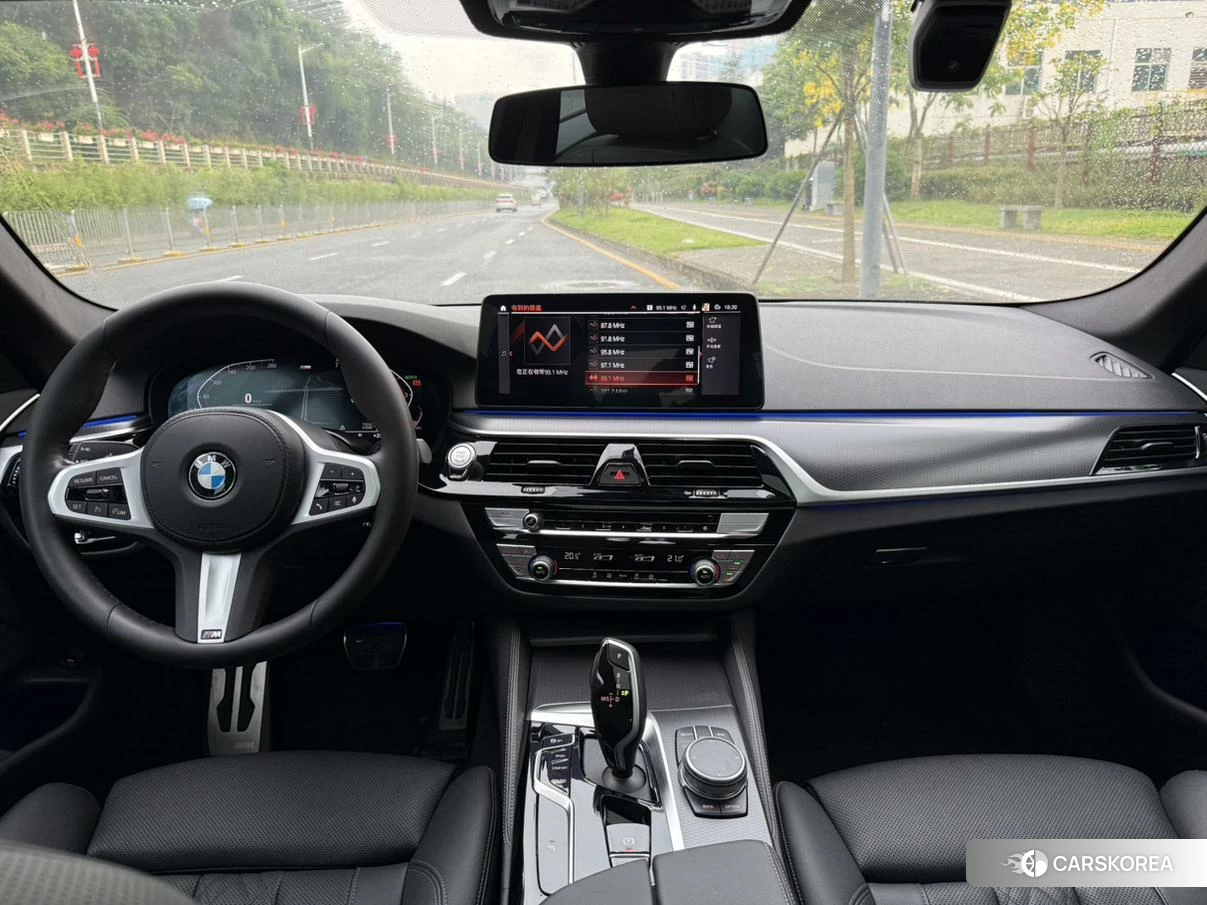 BMW 5 series (imported) 2020 Черный из Китая, фото 4